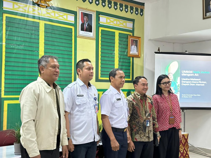 BRI KCP Kalisari dan Kecamatan Pasar Rebo Dorong UMKM Naik Kelas Lewat Pemanfaatan AI (1)