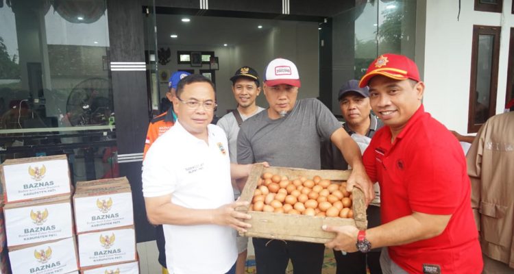 Banjir Hantam Dukuhseti Pati, Bupati Sudewo Langsung Tinjau dan Bagikan Bantuan